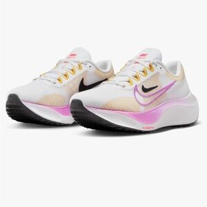 Nike Zoom Fly 5 Running Shoe